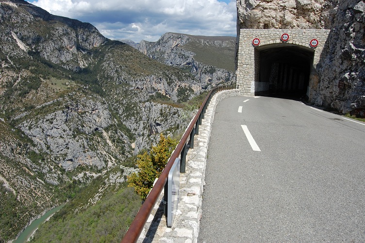 Tunnel on the Gorges du Verdon
