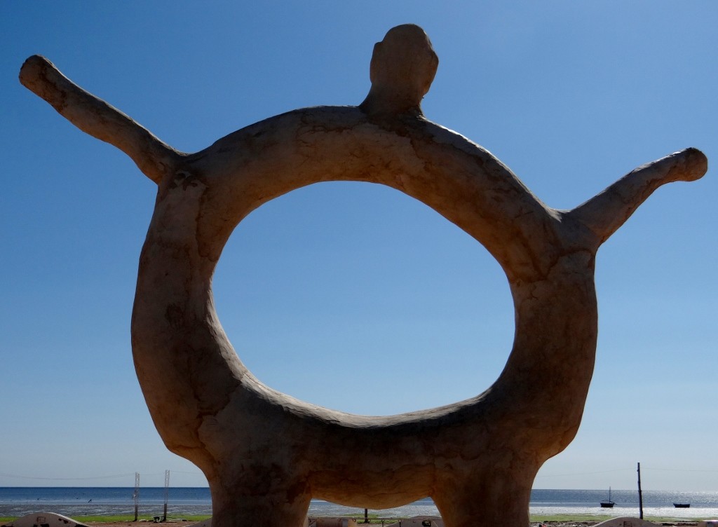 Modern art sculpture in Mahres beach resort