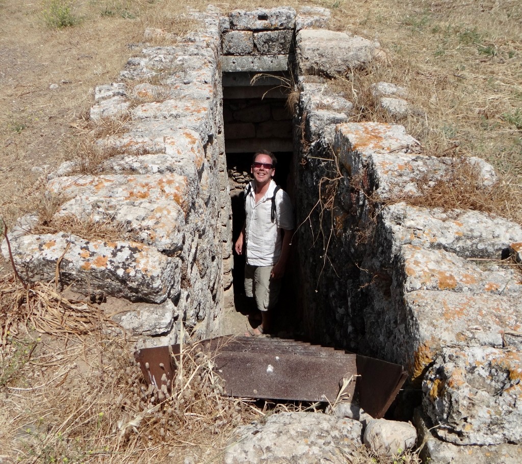 Jay discovers the upper Peirene spring