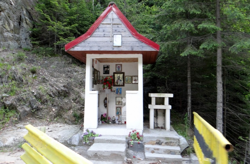 If you're worried you won't make it over the pass, you can stop off at these convenient little churches for a quick prayer.
