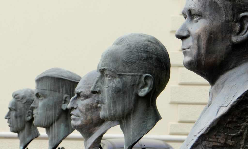 Heads of heroes in Kočevje, Croatia
