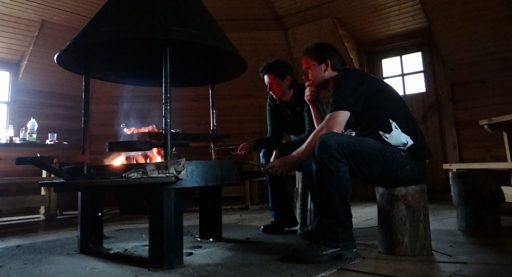 We've a shared love of fire, and Hossa-Kylmäluoma had unlimited firewood with lots of places to burn the stuff. Here we are cooking some of Finland's favourite vegetable, the sausage