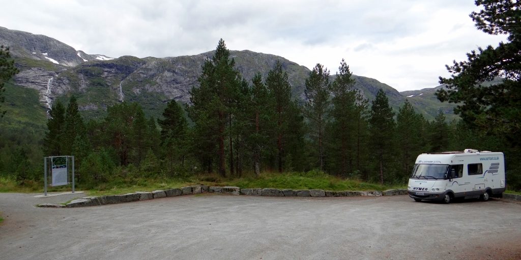 Our parking place for this evening at Likholefossen on the E13