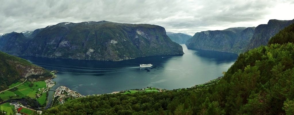 Cruise ship on Aurlandsfjorden