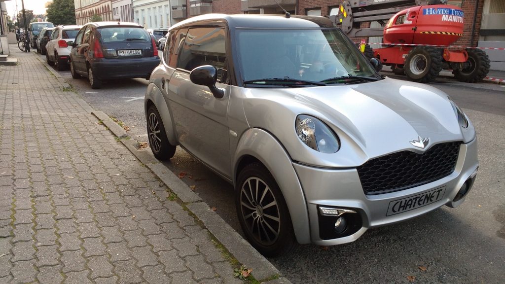 We see the odd micro-car dotted around Europe. Do folks have these in the UK? They seem to be registered on motorbike license plates and have tiny engines.