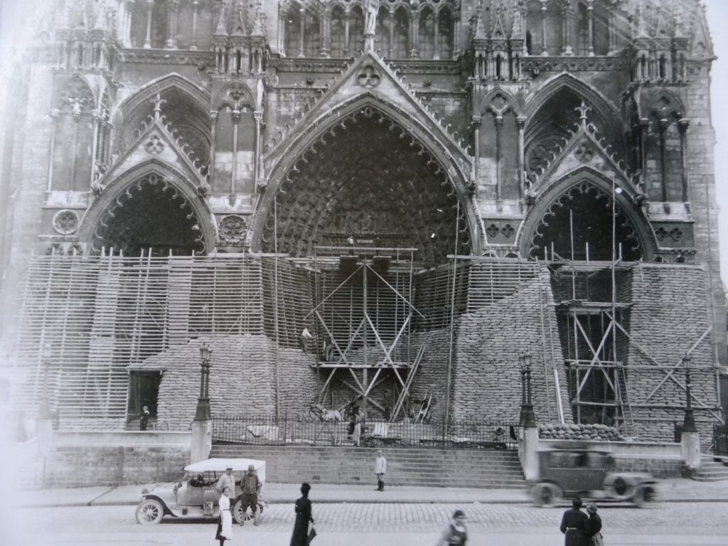 Bags packed with clay were used to part-protect the Amiens cathedral from shells dropped nearby during WW1