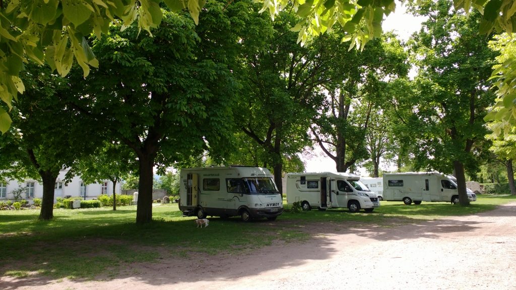 Free and very pleasant motorhome parking at Charroux in the Bourbonnais, central France