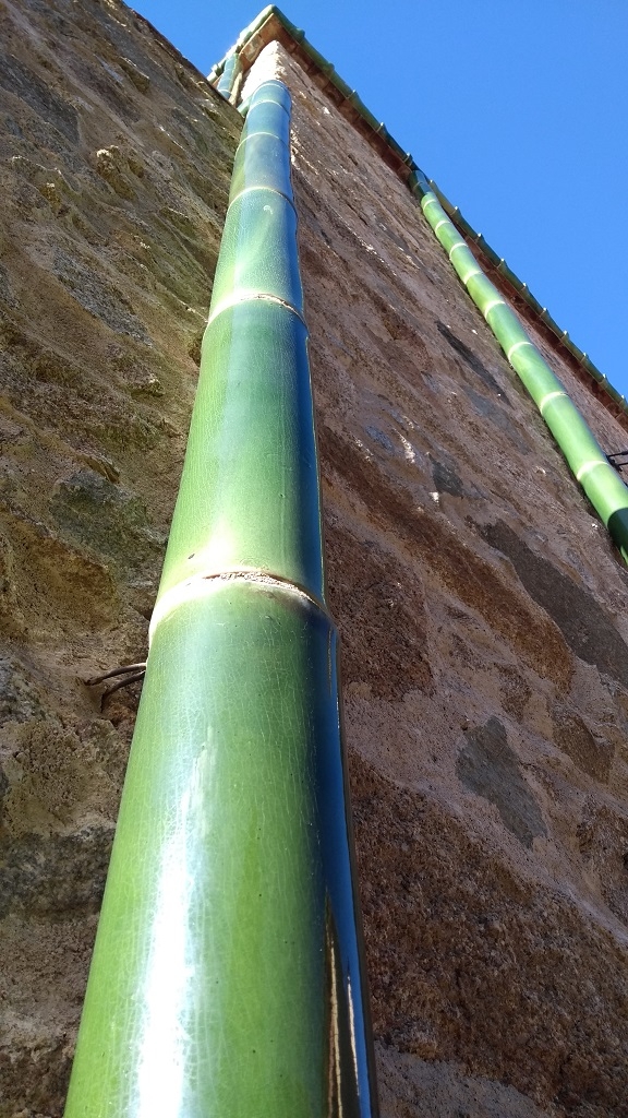 Bonus piccy: the guttering and downpipes in the village are made from pottery. These ones look like bamboo to me, quite beautiful.