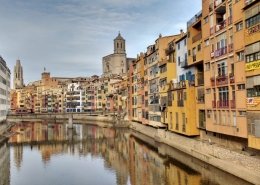 Girona painted houses