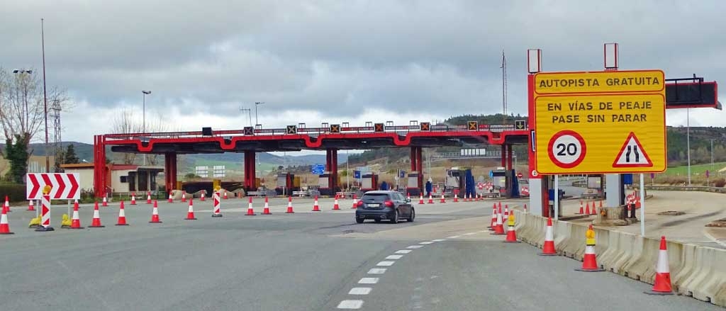AP1 toll road in Spain now free