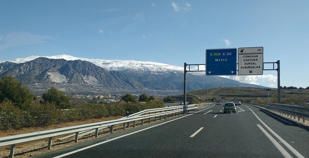 The E-902 south of Granada with the Sierra Nevada off to the left