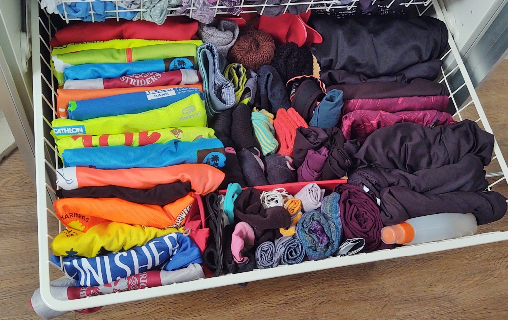 tidy wardrobe drawer