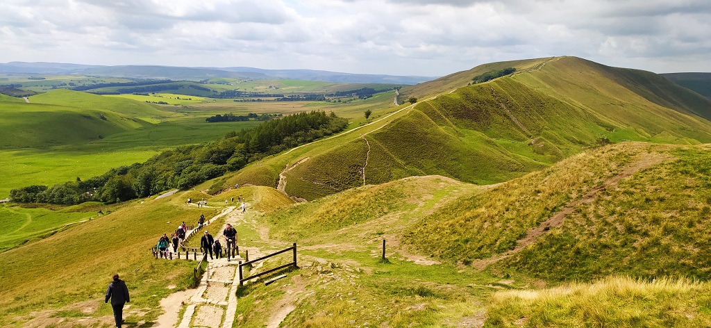 The path up Mam Tor, with the ridge walk to Lords Seat on the hillside behind