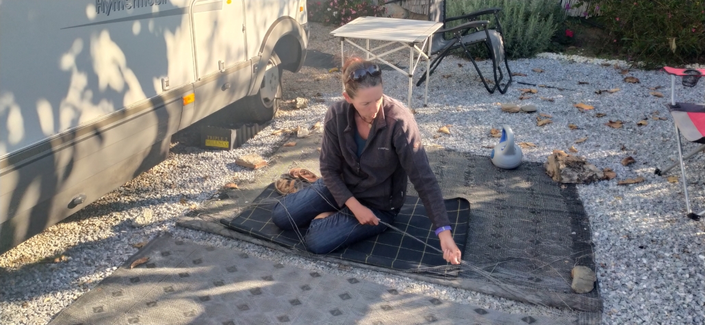 Our outside rug was gifted to us by Rose and Paul, Australian friends who didn't need it after the end of their 3 year motorhome tour. It's 10 years old now and was getting thin at both ends, so Ju has cut it back and retied it to give it another lease of life.