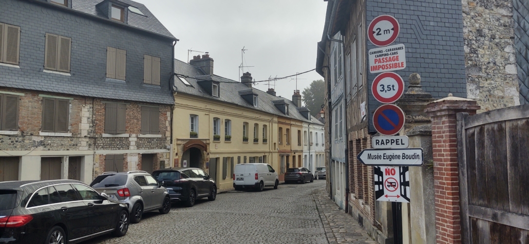 Signs no motorhome narrow road Honfleur, France