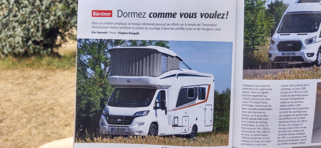 Spotted in Le Monde du Camping Car mazagine (I'm try to improve my appalling French). Anyone fancy that monster motorhome roof pop-up?