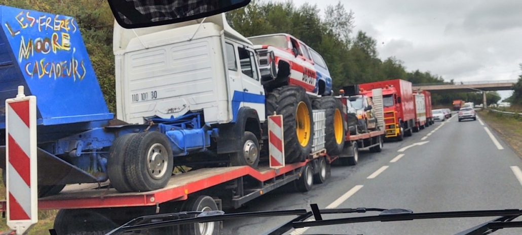 Monster trucks on the move across Brittany. We've spotted a few really long rigs (three or four trailers) on the roads around here.