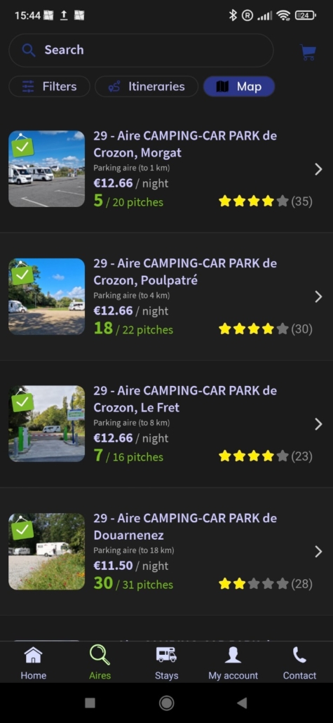 The Camping-Car Park app, showing pitch availability at aires in the Pass'Etapes network