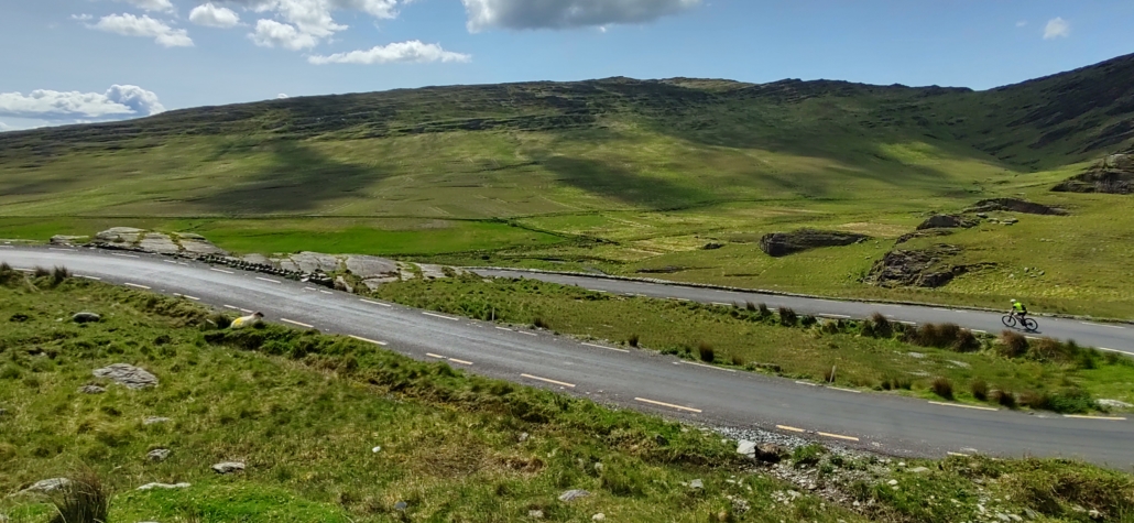 Cyclist on the Healy Pass