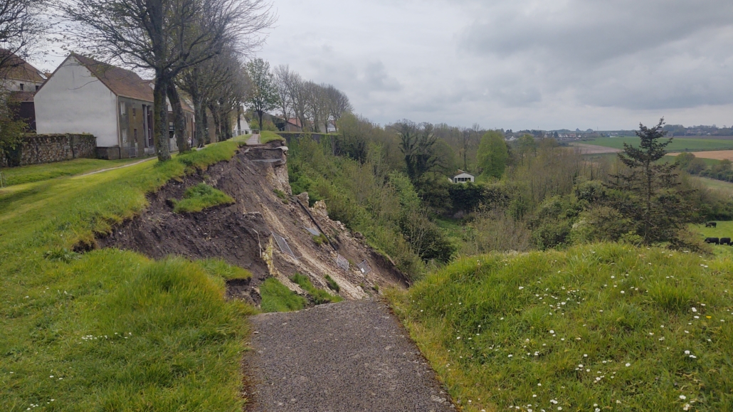 Part of the Montreuil-sur-Mer wall-top path has sadly collapsed