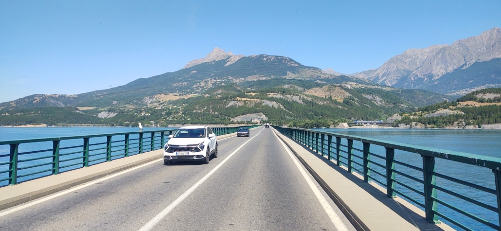 Bridge across Lac de Serre Poncon