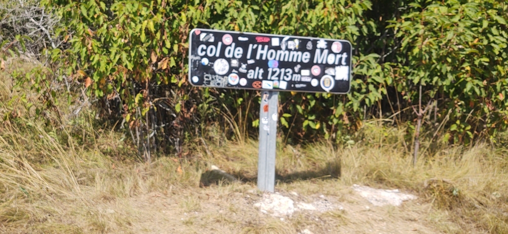 Col de l'Homme Mort sign at 1213m