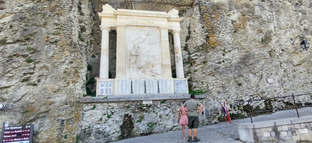 War memorials Vaison la Romaine France