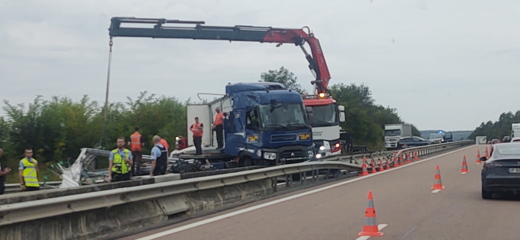 Luckily we avoided this stricken lorry blocking the southbound motorway