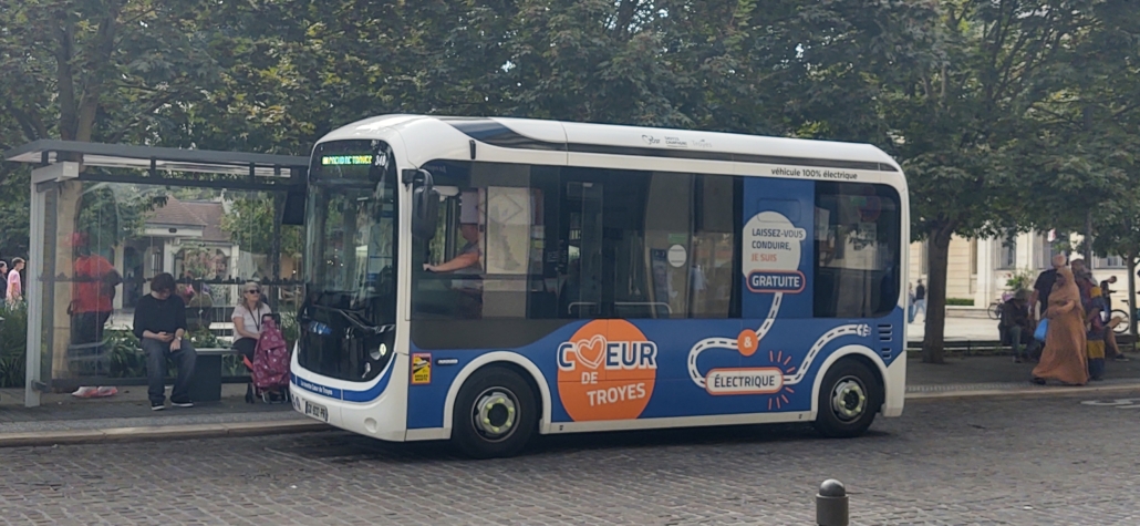 One of the free electric shuttle buses in Troyes