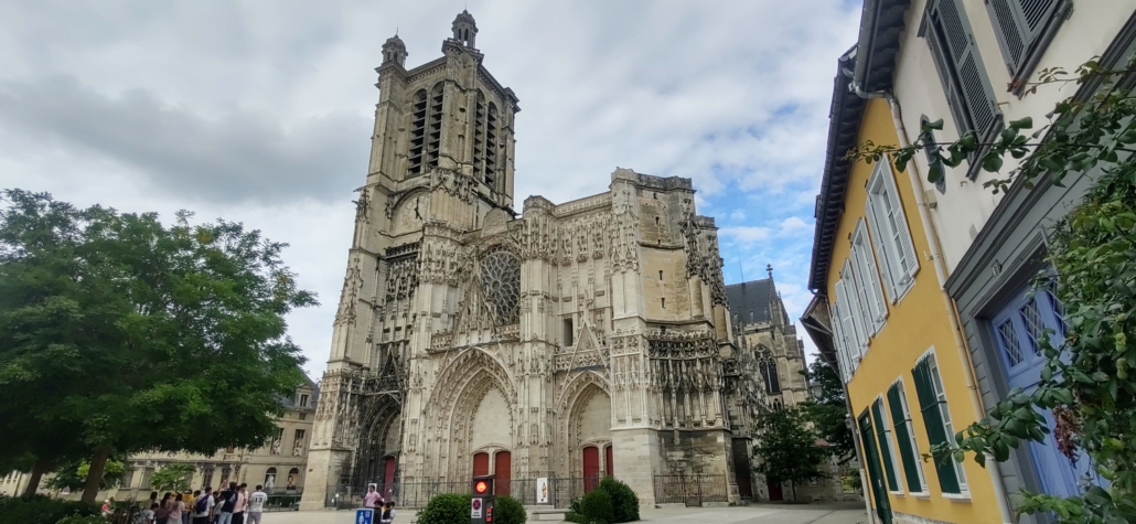 Troyes's unfinished Cathedral (the right side tower is missing). It took 400 years to build, being damaged by a tornado, lightening, hurricane and a storm in the process.