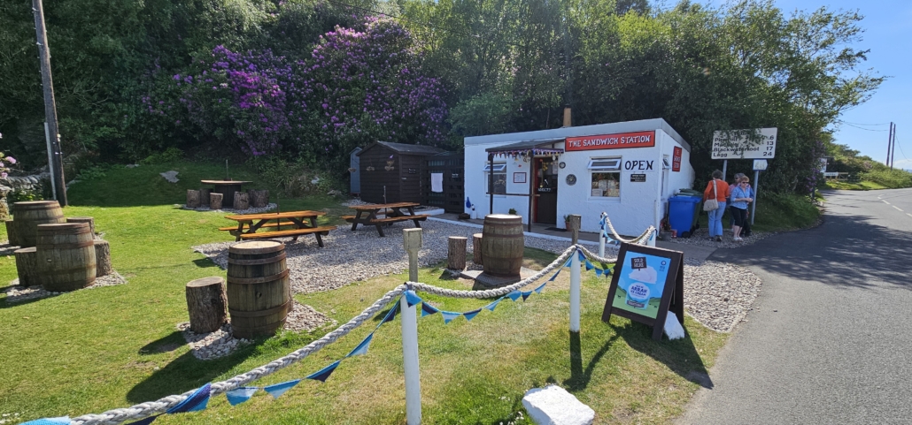 The sandwich station shop near the ferry terminal at Lochranza