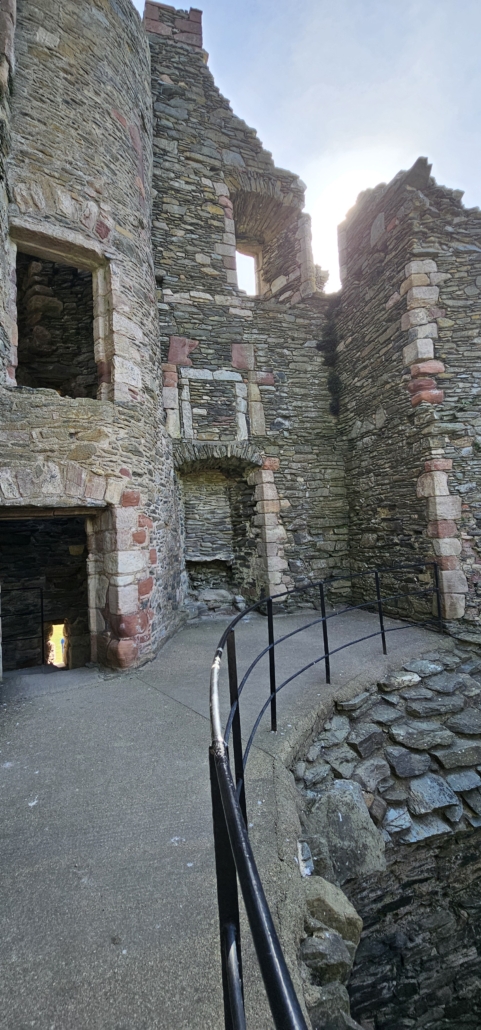 Lochranza Castle