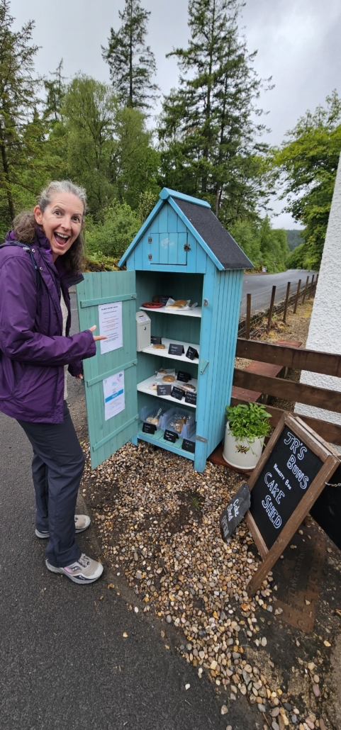 Brodick, JR's Buns, an honesty box dispensing cakes to tired hikers